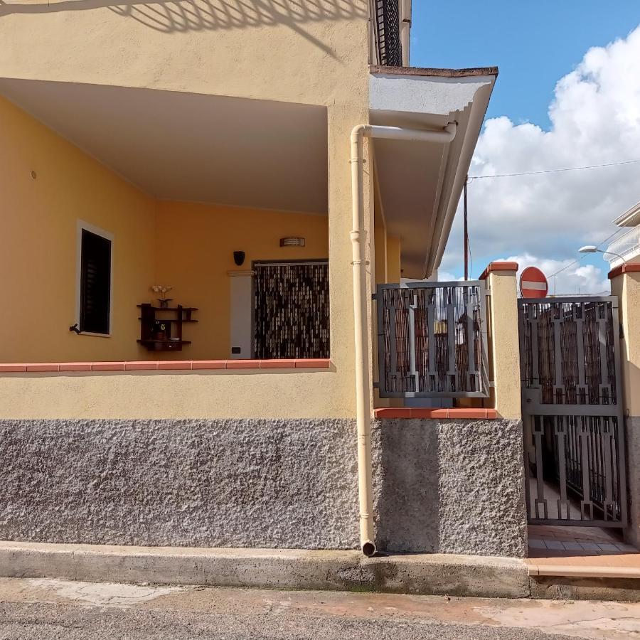 Sadomunostra Apartment Tortolì Екстериор снимка