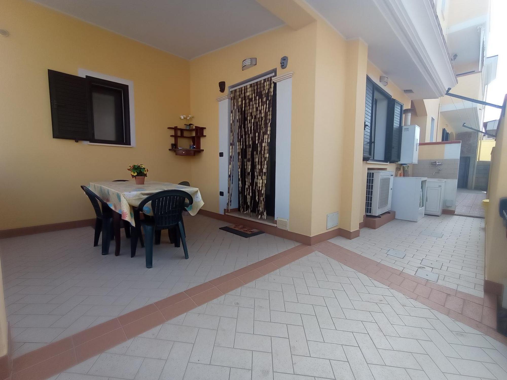 Sadomunostra Apartment Tortolì Екстериор снимка